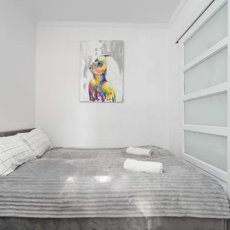 Apartment Comfort Near Old Town - Solidarnosci